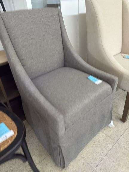 Townsend catered din/chair 24x25x37 silver lining