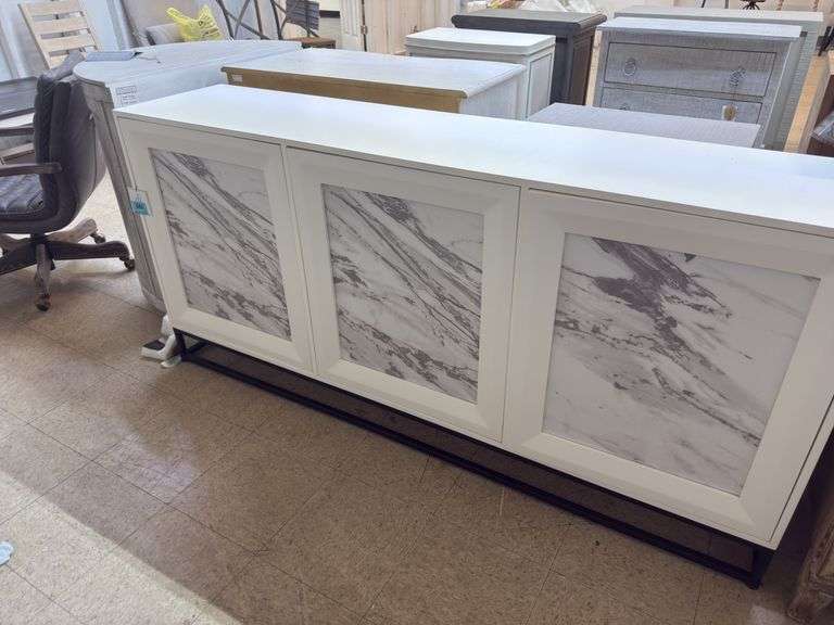 Matthew’s credenza 71x16x33 malanova marble/ black image