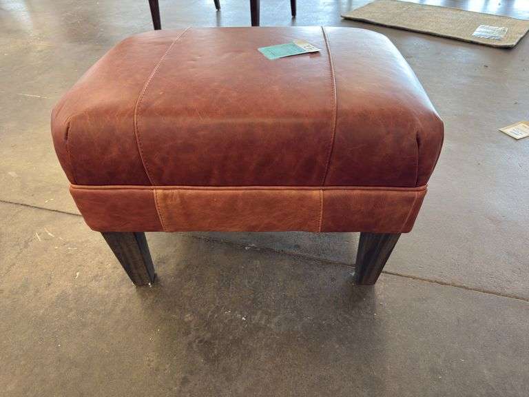 Ottoman Leather Vacchetta Walnut image