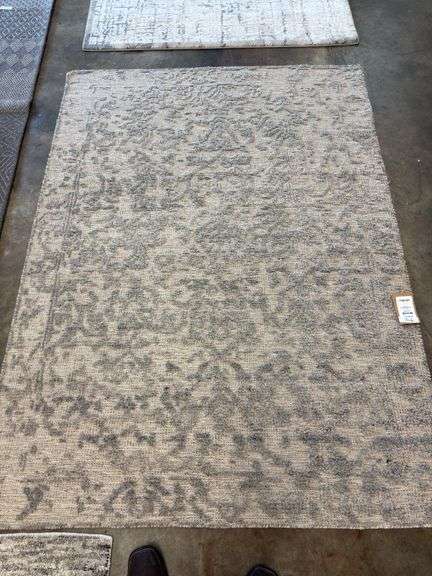 Amity Home Serena Rug 5x7 image