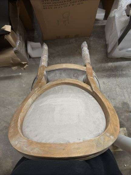 2 Round Maxwell side chair