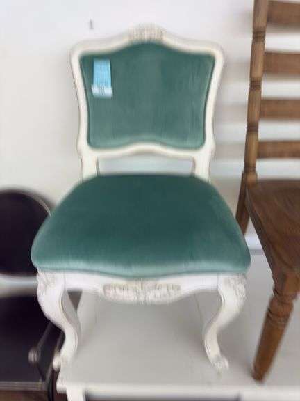 Chair-flora/ youth