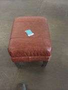Ottoman Leather Vacchetta Walnut