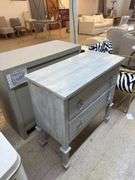 Gys 2 draw accent chest 34x16x34greyson