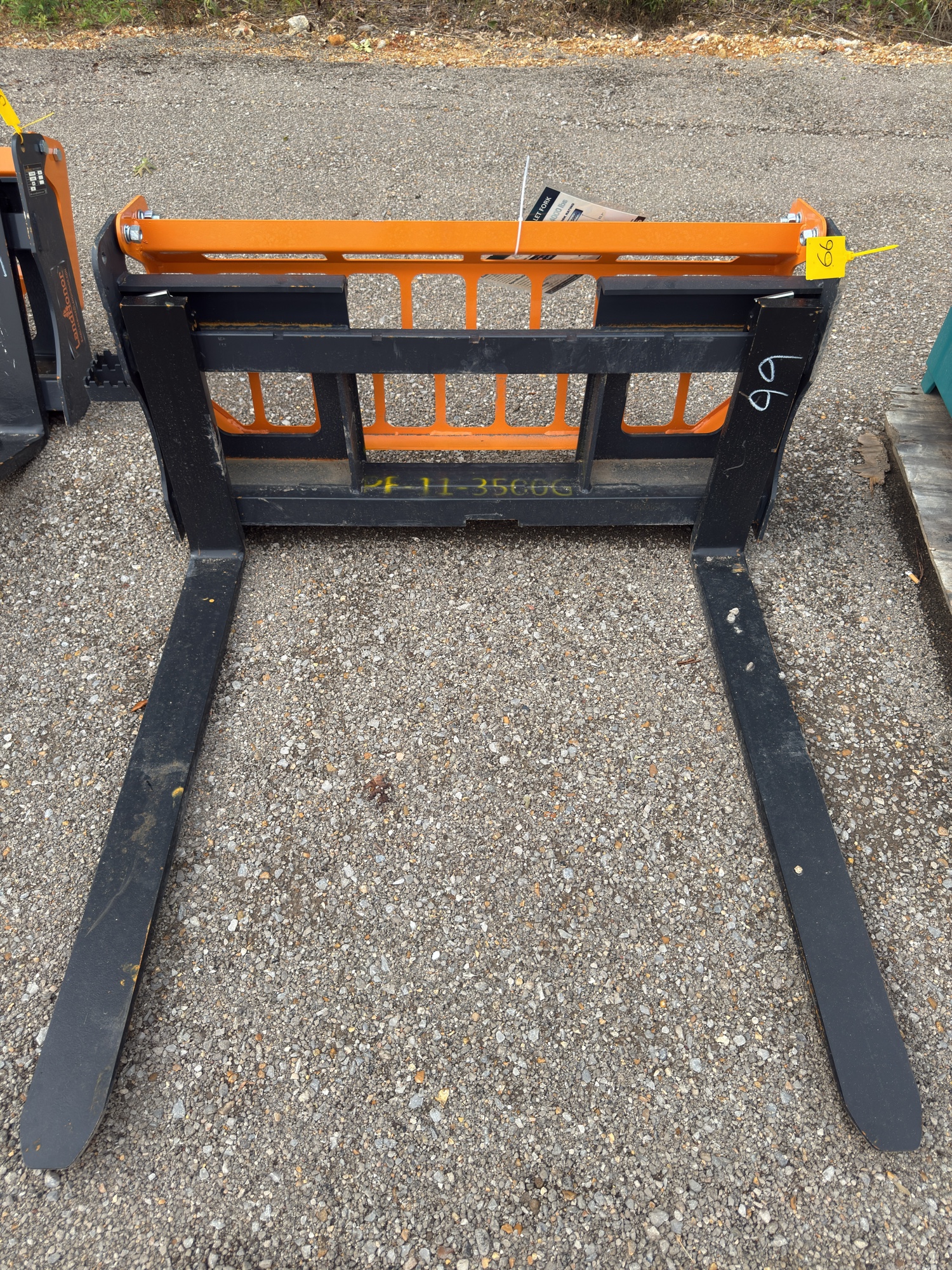 Lot image 3