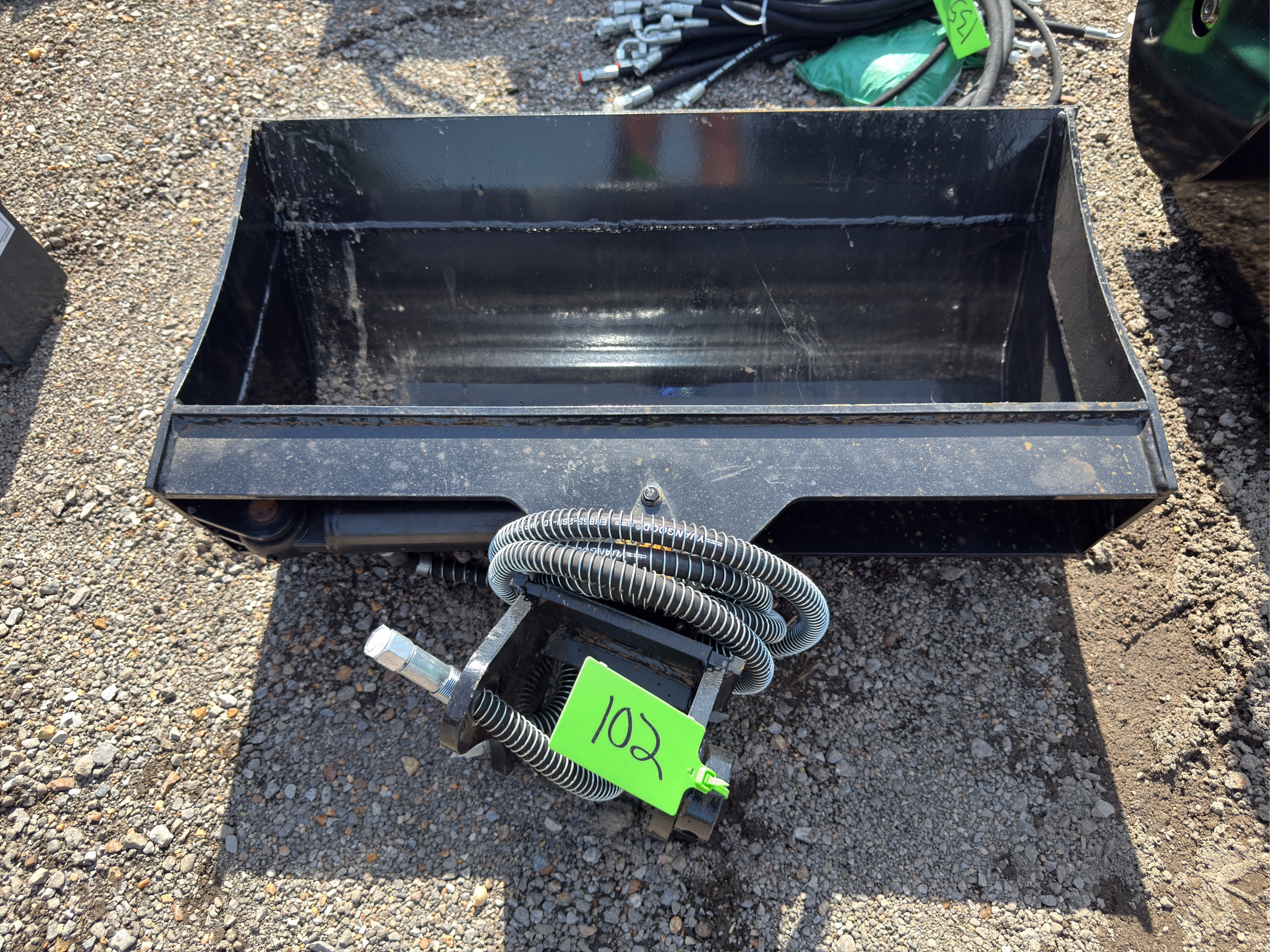 Lot image 1
