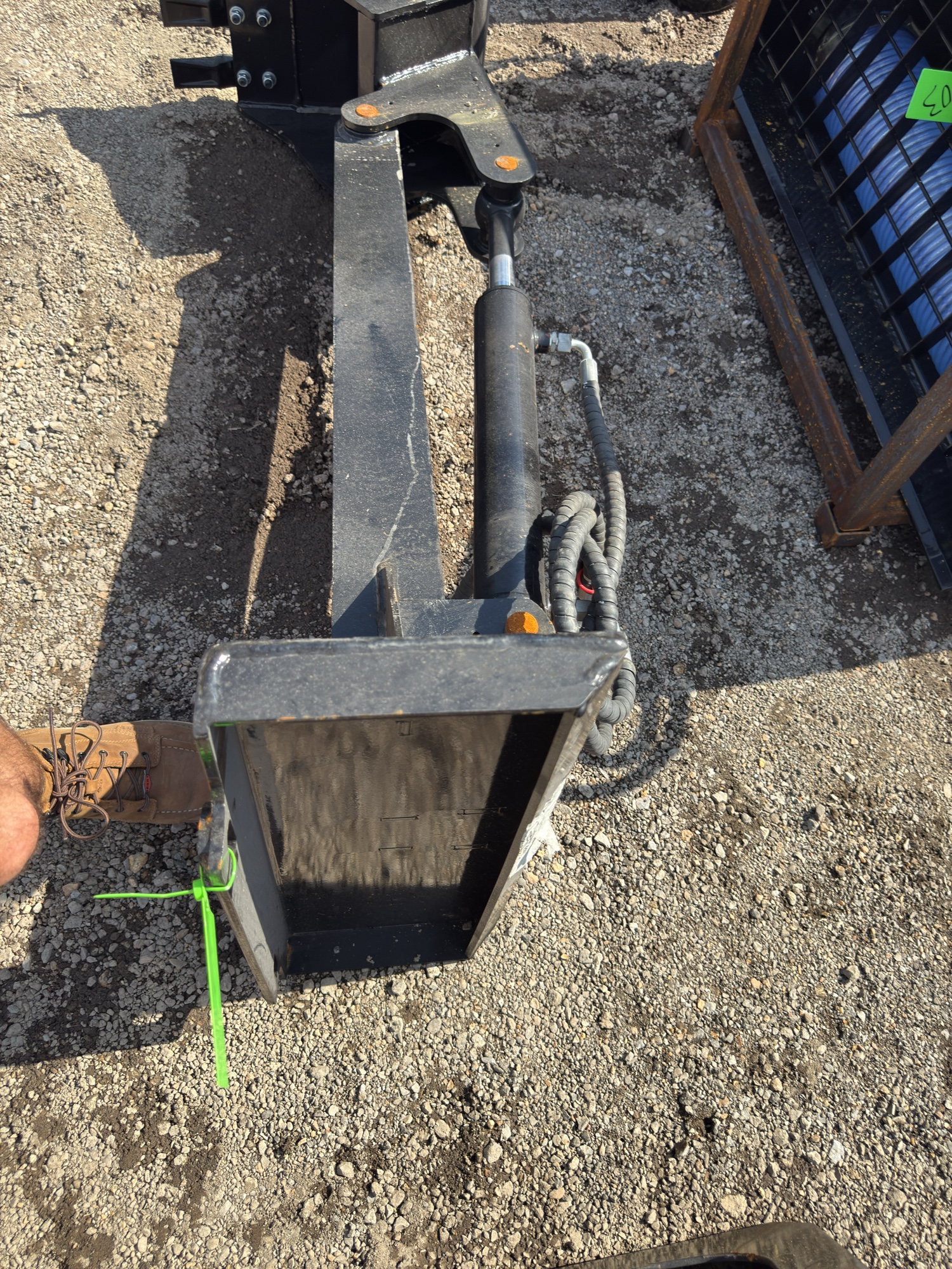 Lot image 4