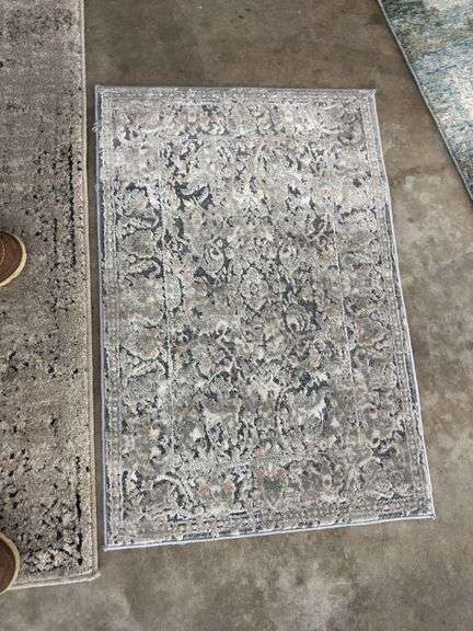 Lucia Grey 2 x 3 Grey Mist Rug image