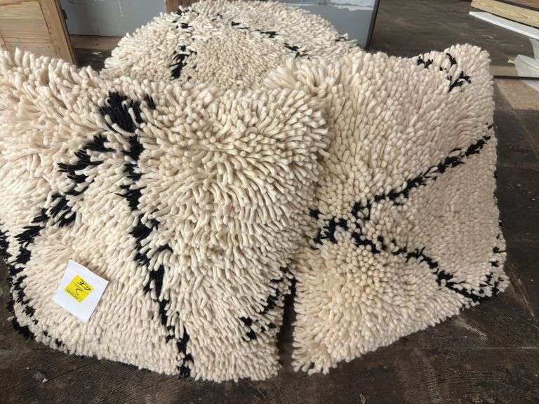 Shaggy Pillows & Ottoman