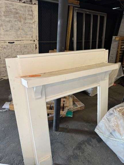 Vintage Mantle