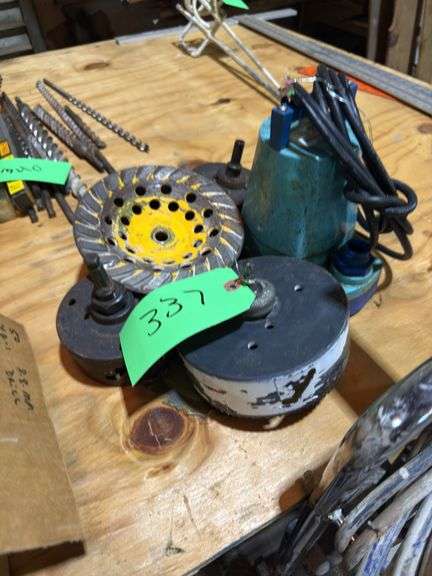 Large Hole Saws image
