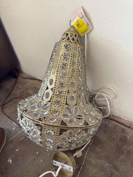 Metal Floral Hanging Light