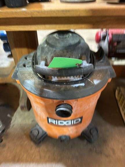 Rigid 16 Gallon Shop Vac image