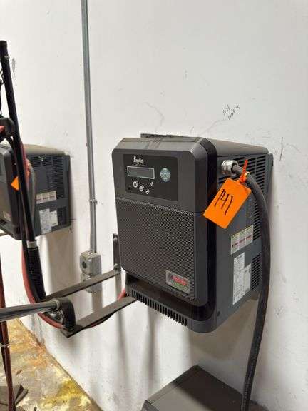 EnForcer IMPAQ - EI3-IN-4Y - 2000/2000/1500 AH Forklift Charger