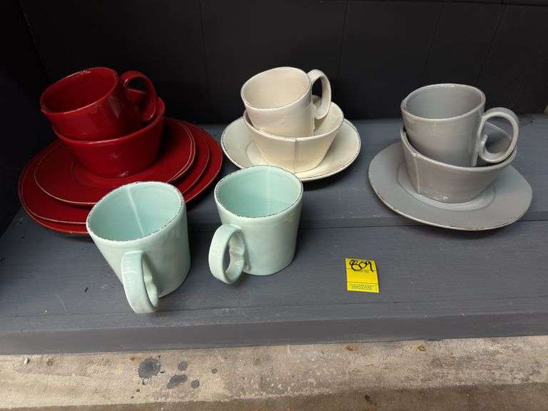 Arte Italica Dishes image