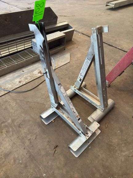 Pair of Platform Clamps image