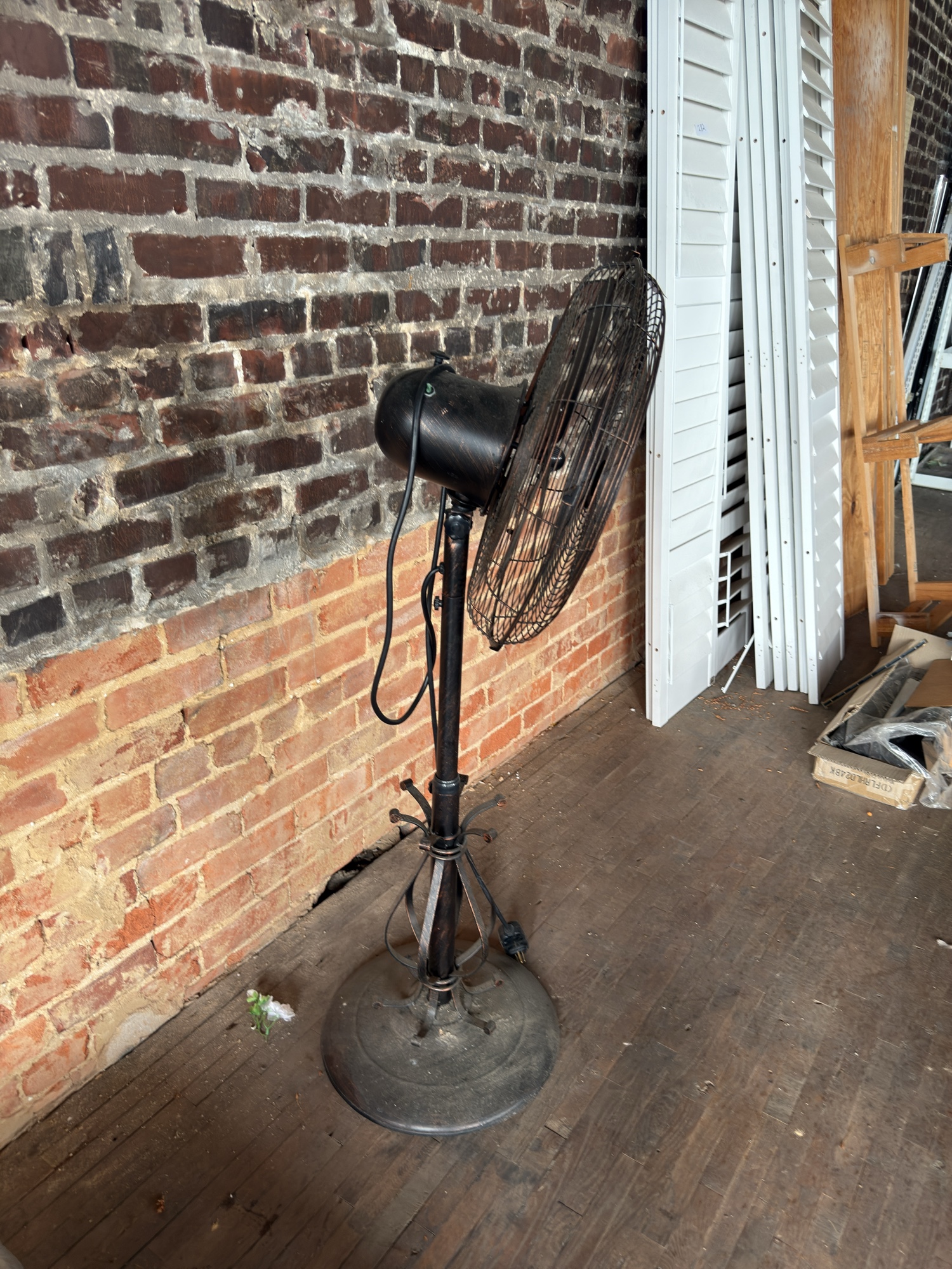 Lot image 6