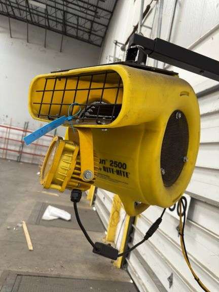Rite Tite CoolMan 2500 - Trailer Fan - 3 Speed - FAN ONLY