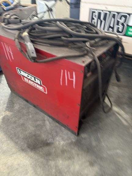 Lincoln Electric Idealarc DC600 Welder, 60-600A Output, 100% Duty Cycle