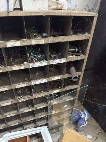 Fastener Organizer Loaded w/ Bolts & Nuts