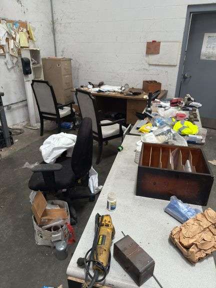 Misc Office/Shop Desks & Chairs