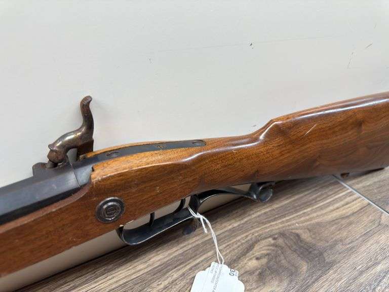 THOMPSON/CENTER ARMS .50cal Black Powder Rifle (#104005)