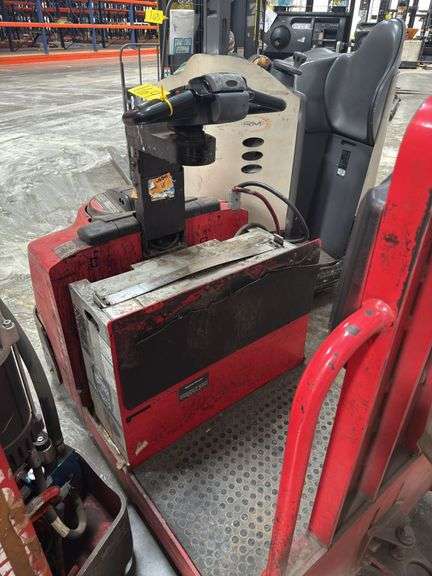 Raymond 8610 Tug - #861-16-12156