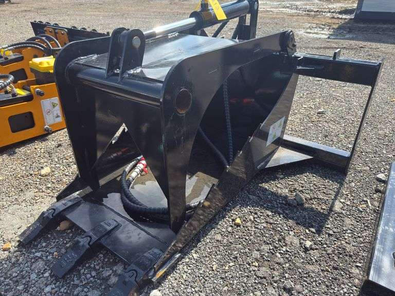 Future - FT-SGB20 Skid Stump Shovel Grab - 20" Bucket