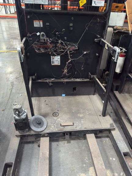 Crown 3400 Series - Parts/Scrap Unit