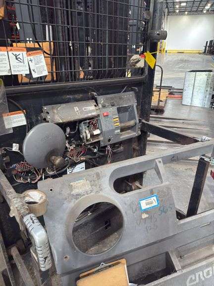 Crown 3400 Series - Parts/Scrap Unit