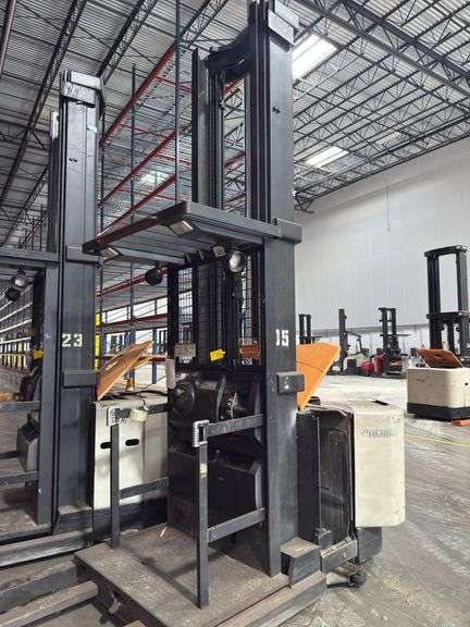 Crown 3500 Series - #1A442840