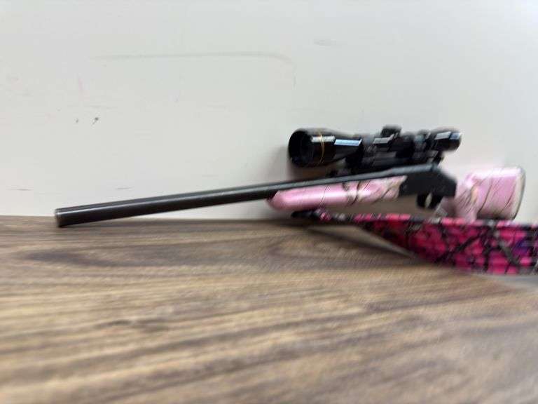 NEW ENGLAND .223 Pink with Scope (#NR28127)