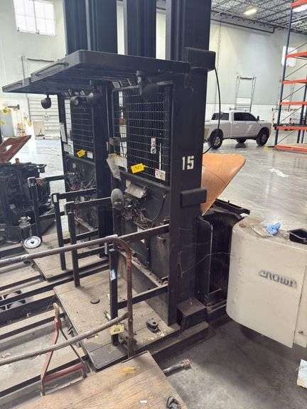 Crown 3400 Series - Parts/Scrap Unit