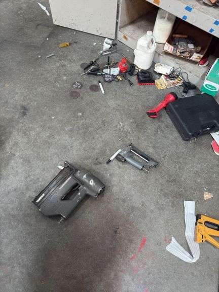 Misc Tools, Staples & Saws