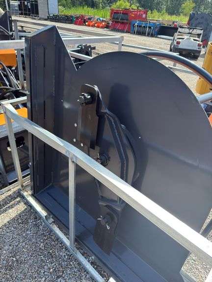 Skidsteer Articulating Brush Cutter - 42in Cutting Width