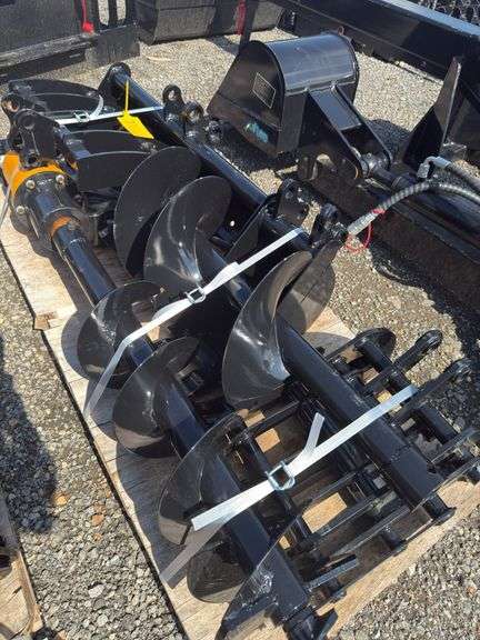 Future - 8pc Excavator Attachment Kit with Pins