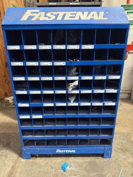 Fastenal Fastener Divider w/ Misc