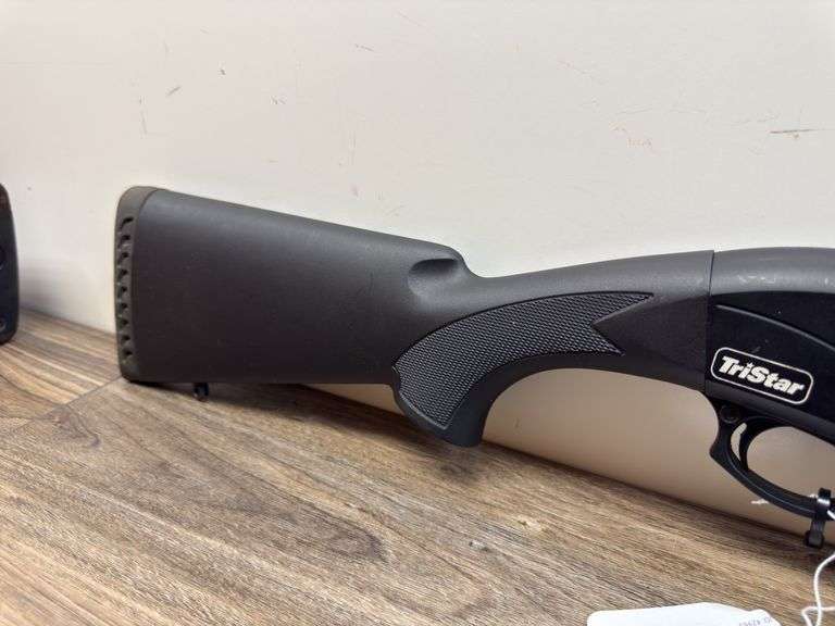TRISTAR 12ga Shotgun (#D2A 07805)