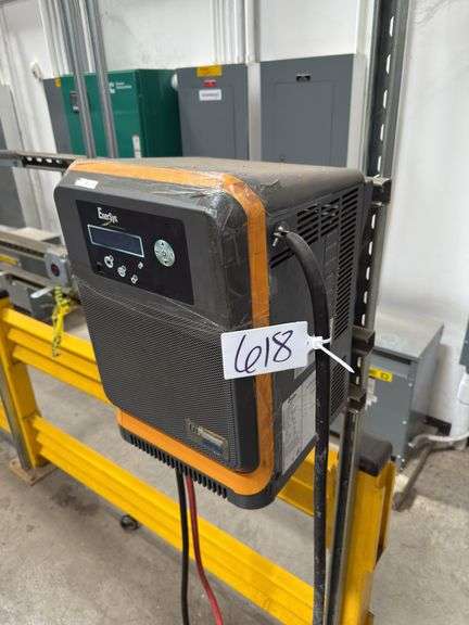 EnerSys Impaq Charger - EI3-IN-4Y