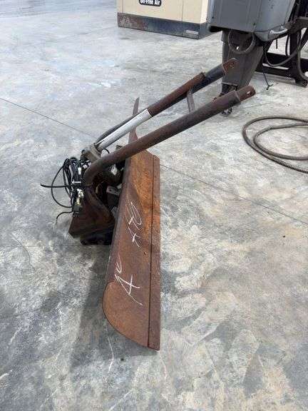 Bush Hog FB246 Rear Blade Attachment for 3-Point Hitch Tractors