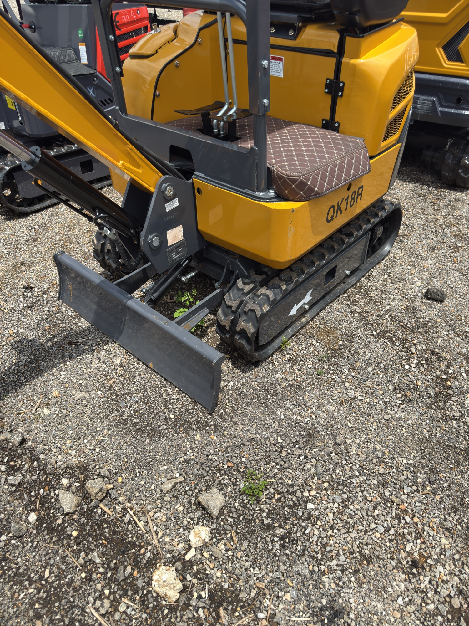 Lot image 10