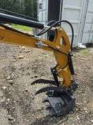 CFG QK18R Mini Excavator - 13.5HP RATO Gas with Pilot System