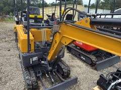 CFG MX20R Mini Excavator - 23HP RATO Gas with Side Swing