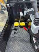 CFG QNT30 Mini Excavator - 25HP Kubota Diesel with Cab & Hydraulic Thumb