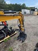 CFG MX20R Mini Excavator - 23HP RATO Gas with Side Swing