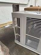 GE AC Unit w/ Small Dent in Rear - AHFK24BAW1
