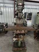 Vertical Milling Machine, Spindle Speeds 80-2720 RPM