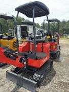 CFG QK20R Mini Excavator - 23HP RATO Gas with Side Swing