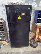 Frigidaire Shop Fridge