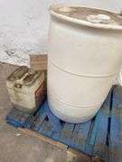 Plastic Drum w/ Pump